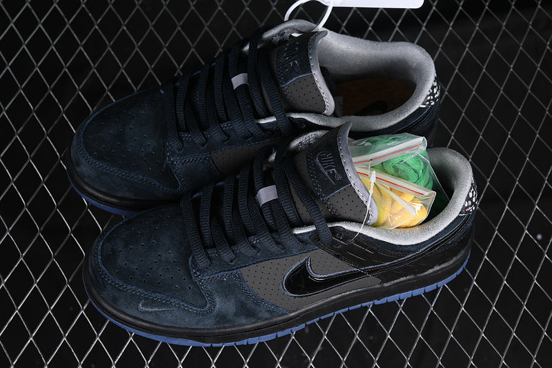 DIVISION STREET DUNK LOW SB OREGON BLACK